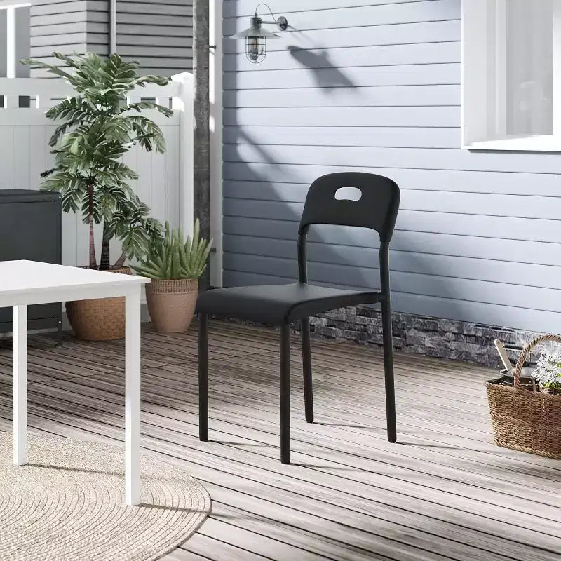 Chaise de cuisine moderne empilable, cadre en plastique avec pieds en métal, imperméable et antitache, noir