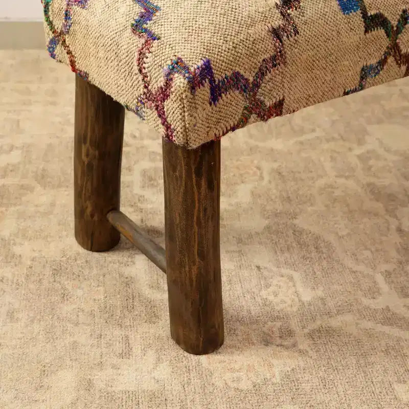 Banc moderne 45 en bois massif et jute tapissé