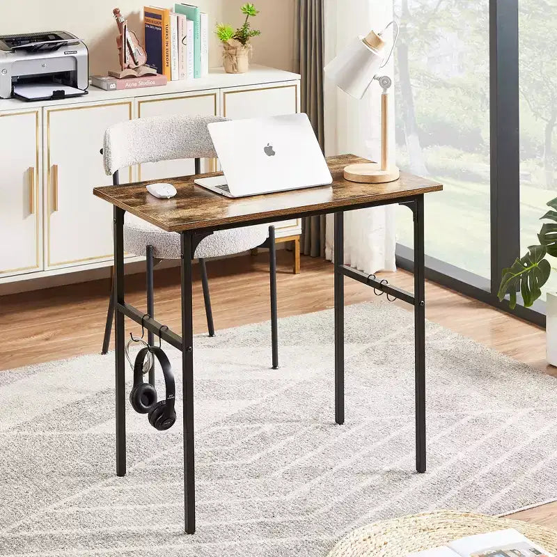 Petit bureau d'ordinateur de 32/43 po, bureau d'écriture avec crochets, bureau de travail avec pieds réglables pour petit espace, marron