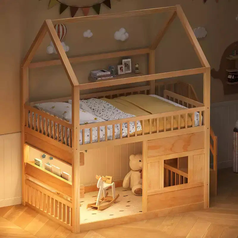 Lit cabane en bois pleine grandeur avec étagère intégrée, construction robuste, barrières de sécurité