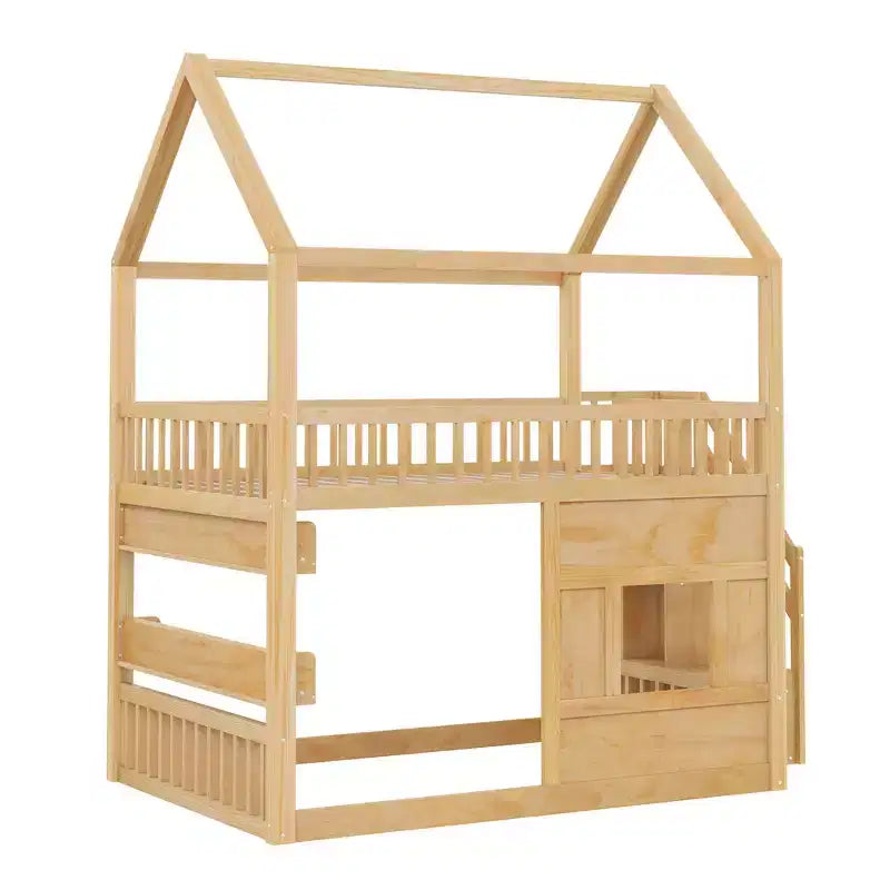 Lit cabane en bois pleine grandeur avec étagère intégrée, construction robuste, barrières de sécurité