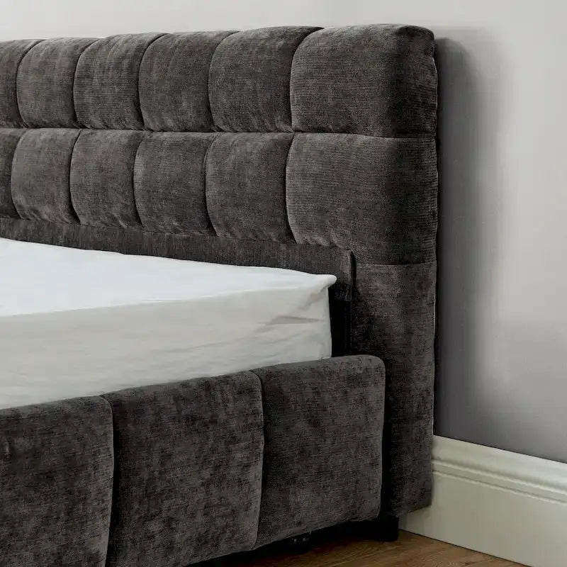 Upholstered Bed Platform King Bed Chenille Upholstered Frame Lattice Tufted Grounded Bed with 4 Bottom Drawers for Bedroom