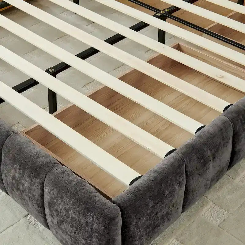 Upholstered Bed Platform King Bed Chenille Upholstered Frame Lattice Tufted Grounded Bed with 4 Bottom Drawers for Bedroom