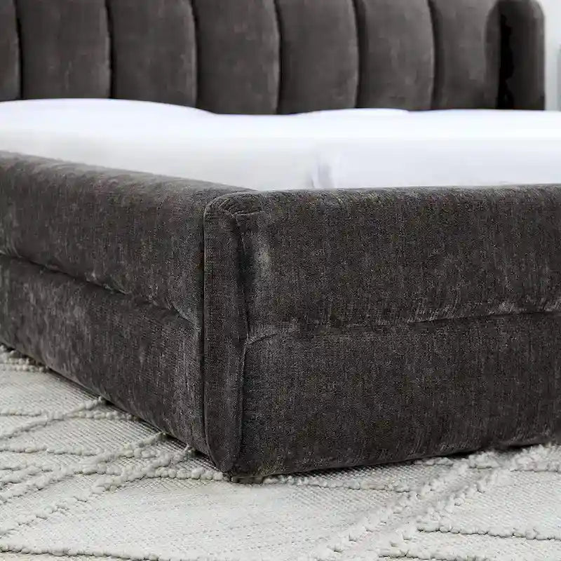 Chenille Fabric Grounded Bed, Thick Fabric Upholstered Bedframe Queen Size Low Wingback Bed with Solid Wood Slat Support Frame